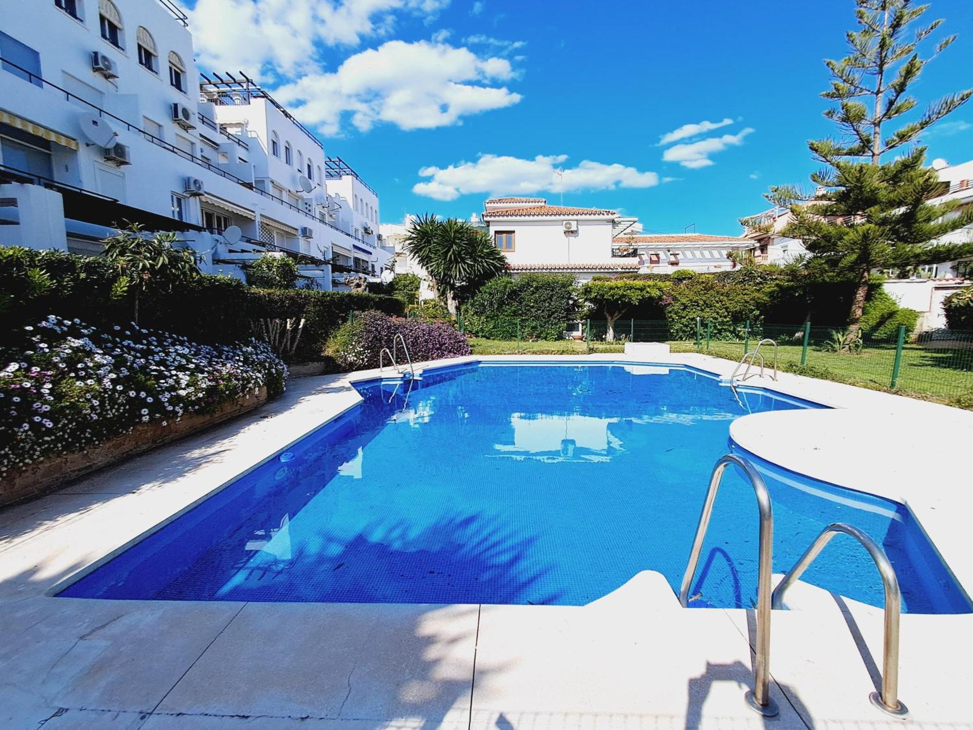 Beautiful 1 Bedroom, Carihuela Apartment